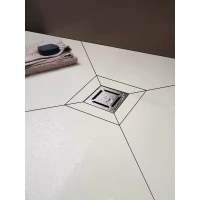 Душевой трап Berges Zentrum Norma 091363 148x148/50 мм, с решеткой, перфорированный, хром