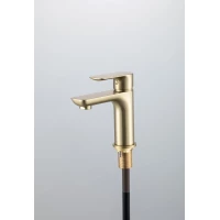 Смеситель для раковины Gappo G1048-3 золотой матовый