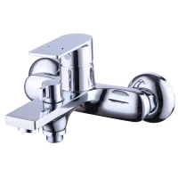 Смеситель для ванны Zenta Найс Z2203