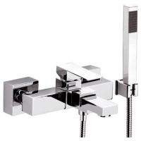 Смеситель для ванны Remer Q-Design QD02