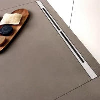 Душевой трап (лоток) Berges Super Line 090181 65 см, с решеткой, щелевой, матовый хром