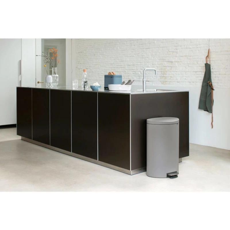 Мусорное ведро 40л Brabantia FlatBack+ 119620 Мусорное ведро 40л Brabantia FlatBack+ 119620