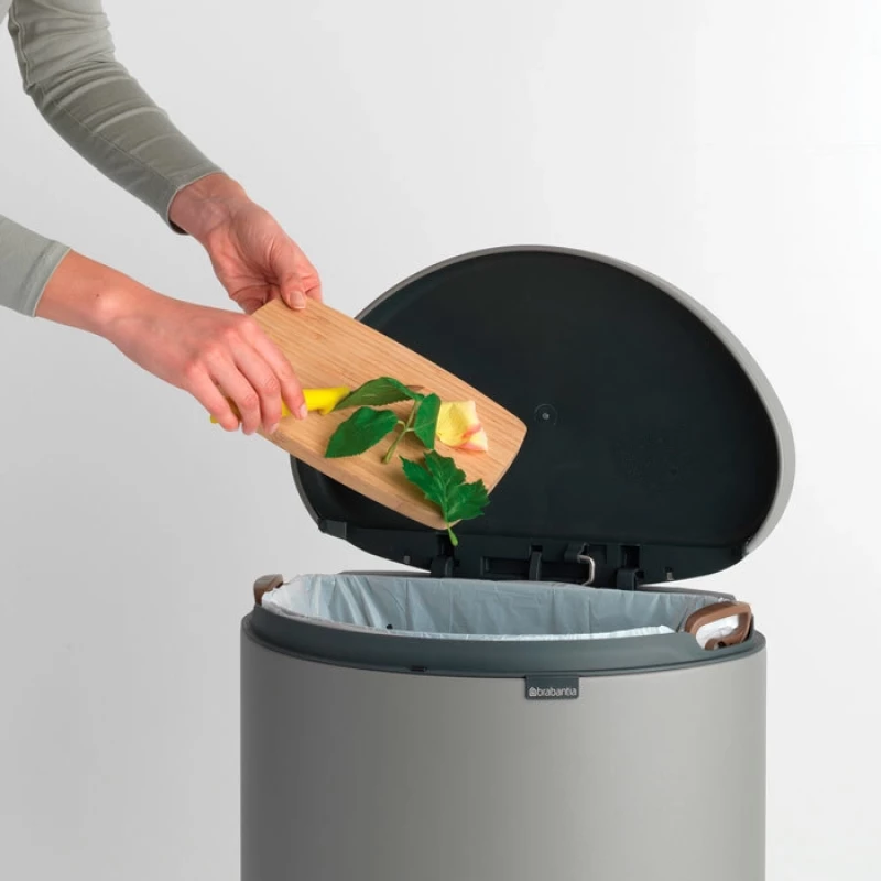 Мусорное ведро 40л Brabantia FlatBack+ 119620 Мусорное ведро 40л Brabantia FlatBack+ 119620