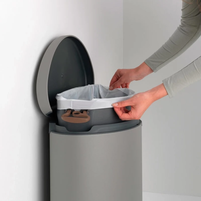Мусорное ведро 40л Brabantia FlatBack+ 119620 Мусорное ведро 40л Brabantia FlatBack+ 119620