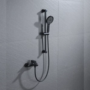 Изображение товара смеситель для ванны black & white 8303buk с душевым гарнитуром, черный матовый