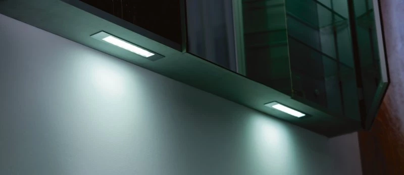 Зеркальный шкаф с нижней подсветкой 90х70 см BelBagno SPC-2A-DL-BL-900 - фото 5