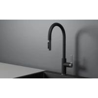 Смеситель для кухни Granula 8168, ЧЕРНЫЙ CoolStart, с подключением к фильтру, выдвижным изливом, нержавеющая сталь/черный