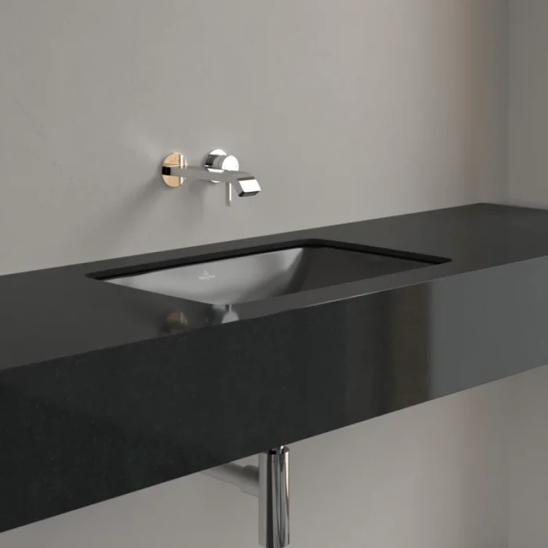 Раковина Villeroy & Boch Loop & Friends 4A5700R7 60,5x41 см, встраиваемая снизу, черный матовый Раковина Villeroy & Boch Loop & Friends 4A5700R7 60,5x41 см, встраиваемая снизу, черный матовый
