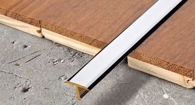 

Профиль Т-обр.латунь хромиров.14мм 2,7м PCROC 149