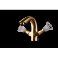 Смеситель для раковины Boheme Camelia 311-Camelia