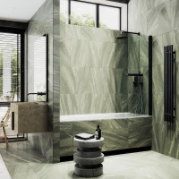 Шторка на ванну MaybahGlass MGV-782-6 70 см, профиль черный матовый, стекло прозрачное