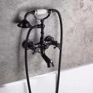 Изображение товара смеситель для ванны rea rustico rea-b0701 с душевым гарнитуром, черный матовый