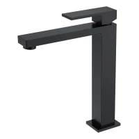 Смеситель для раковины Boheme Qubic 472-B черный матовый