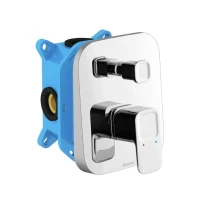 Смеситель скрытого монтажа с переключателем для R-box Ravak 10° TD 065.00