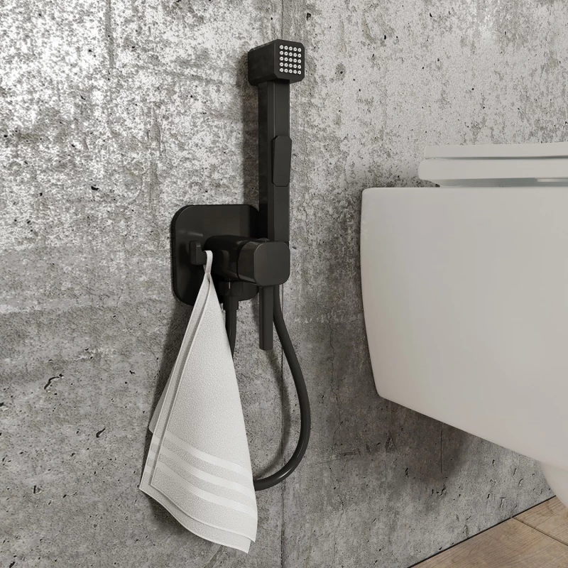 Гигиенический душ IDDIS Spring 004BLS0i08 со смесителем, черный матовый