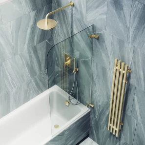 Изображение товара шторка на ванну maybahglass mgv-645-3 70,5 см, профиль золотой матовый, стекло прозрачное