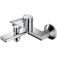 Смеситель для ванны Belz B60612 с душевым гарнитуром, хром