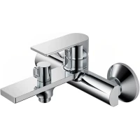 Смеситель для ванны Belz B60678 с душевым гарнитуром, хром