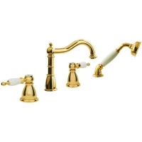 Смеситель на борт ванны Boheme Oro 395