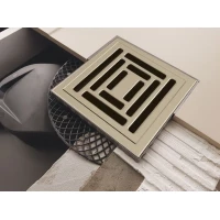 Душевой трап Berges Platz Uno 090169 99x99/50 мм, с решеткой, перфорированный, матовый хром