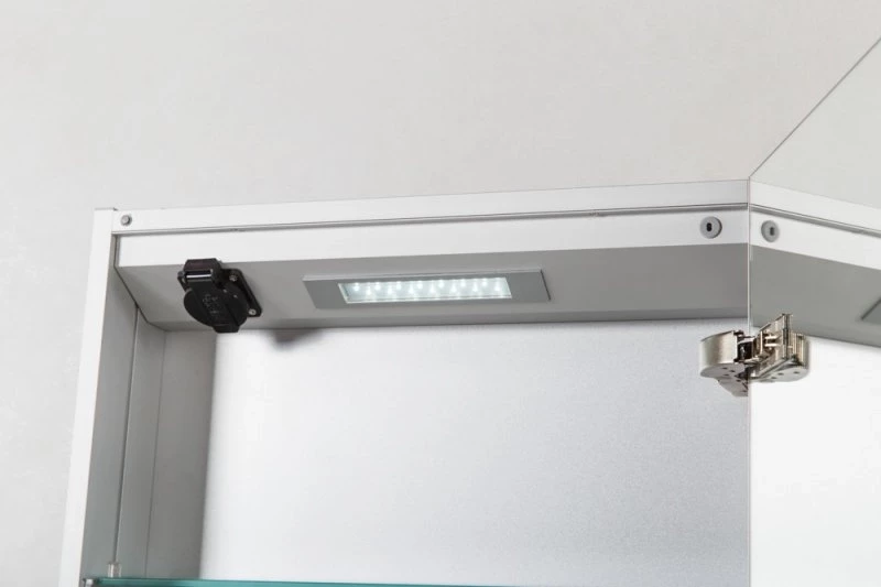 Зеркальный шкаф с нижней подсветкой и встроенной LED подсветкой 60х70 см BelBagno SPC-1A-DL-BL-600 - фото 4